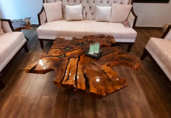 Premium Live Edge Center Table in Solid Wood – Natural Root Design