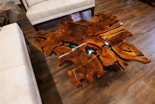 Premium Live Edge Center Table in Solid Wood – Natural Root Design