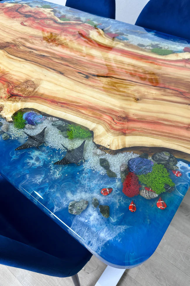 4 Seater Resin Dining with Sea Creatures