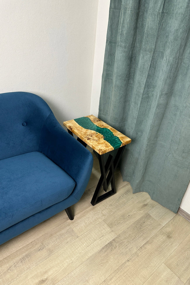Set of 2 Emerald green Resin Coffee Tables