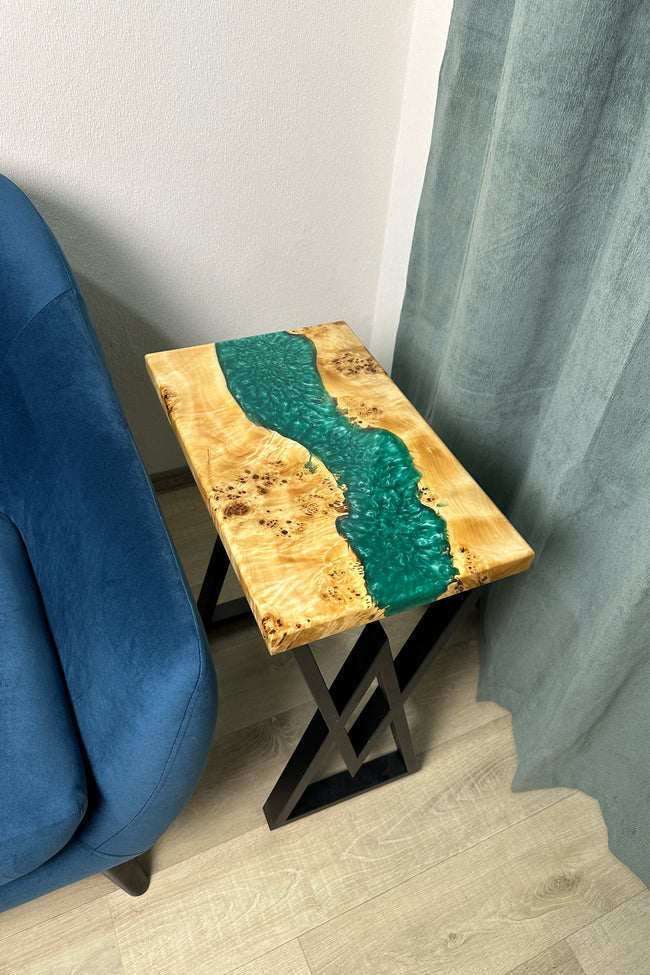 Set of 2 Emerald green Resin Coffee Tables