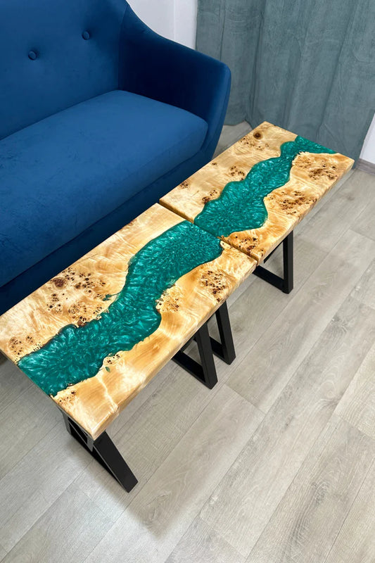 Set of 2 Emerald green Resin Coffee Tables