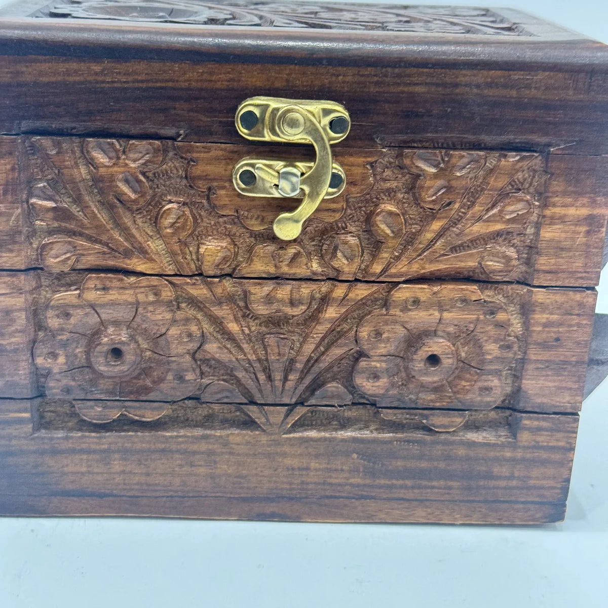 Carved wooden jewellery box with lift-out trays, 4 by 6 inch, handmade by Craft Edges, view 3 of 5