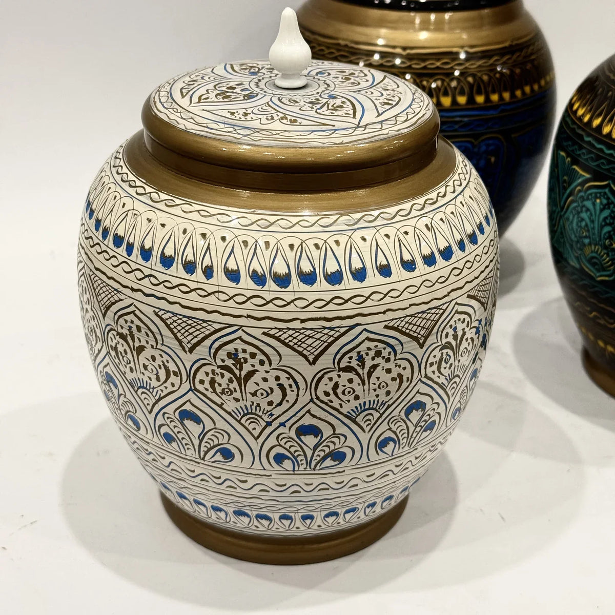 Naqshi art hand painted wooden candy jar, included in the Dry Fruit Gifting Duo